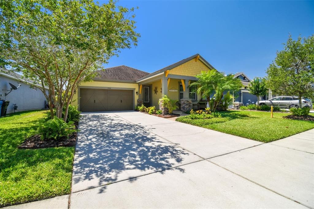 7005 MAKERS WAY APOLLO BEACH, FL 33572