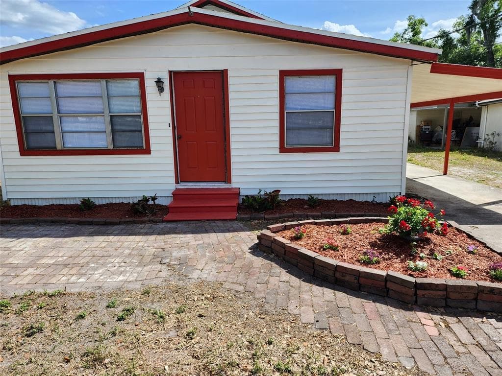 1505 E CALHOUN STREET PLANT CITY, FL 33563