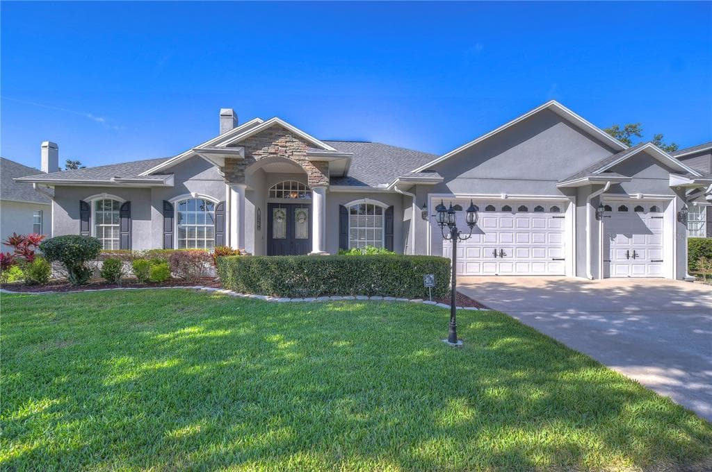 618 CITRUS WOOD LN VALRICO, FL 33594