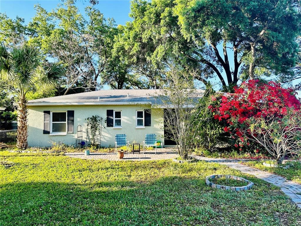 1705 W ELDRED DRIVE TAMPA, FL 33603