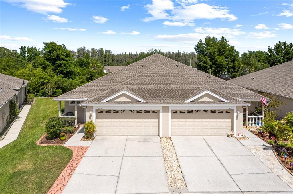 30907 WHITLOCK DRIVE WESLEY CHAPEL, FL 33543
