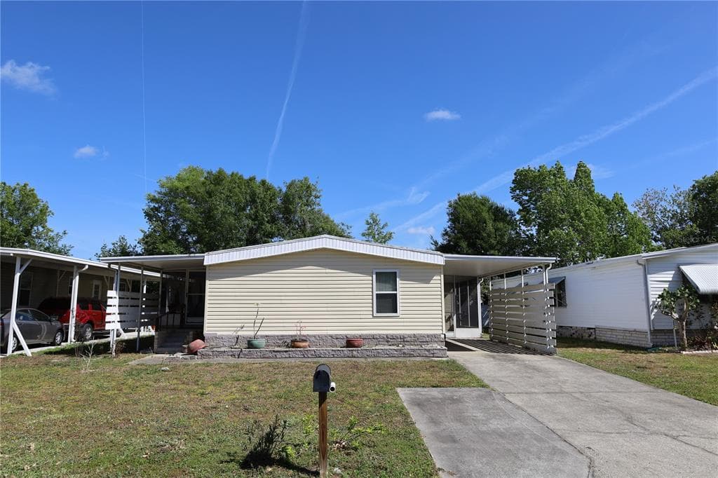8809 SHELDON WEST DRIVE TAMPA, FL 33626