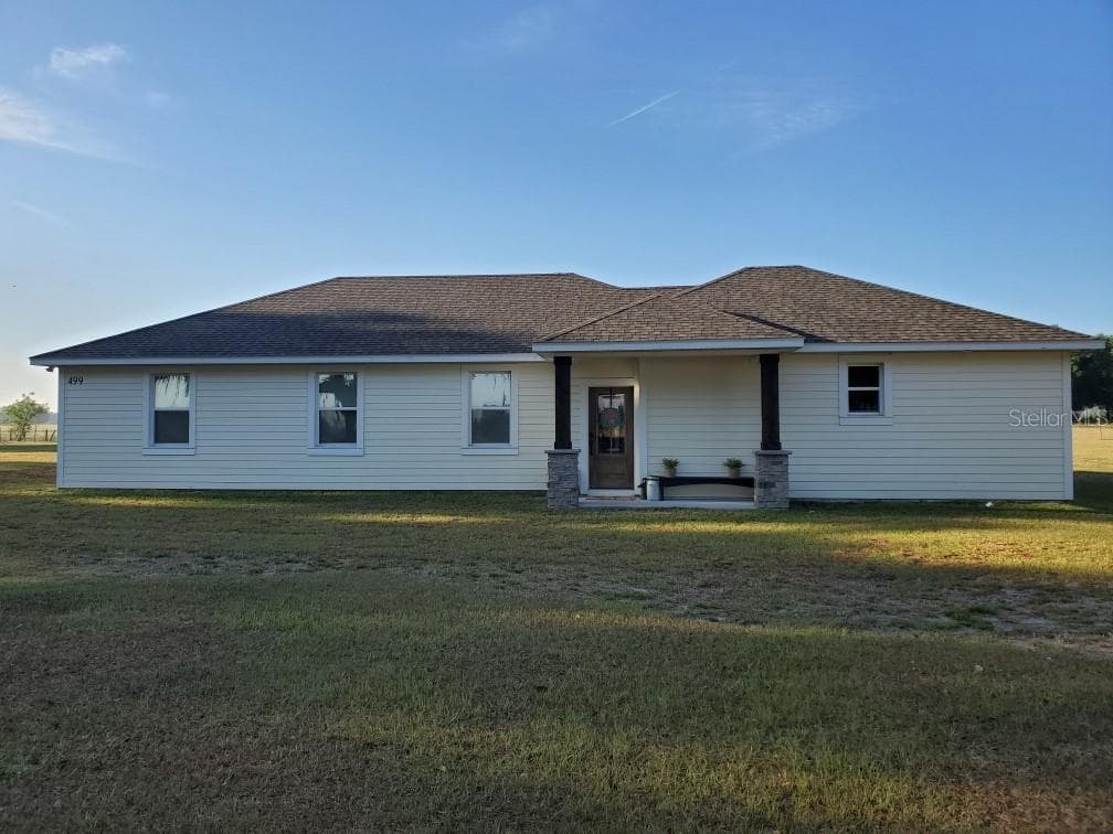 499 E JEFFERSON STREET CENTER HILL, FL 33514