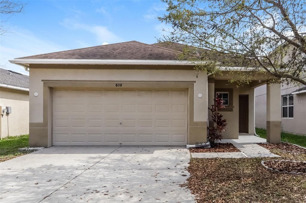 808 COLLEGE CHASE DRIVE RUSKIN, FL 33570