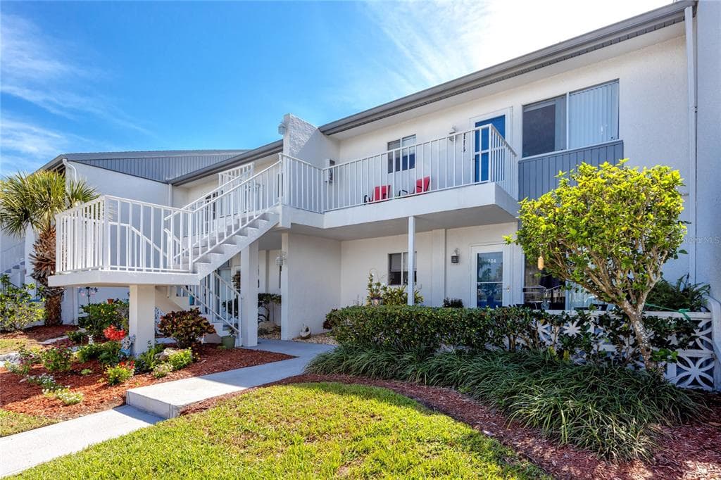 14800 WALSINGHAM ROAD UNIT 714 LARGO, FL 33774