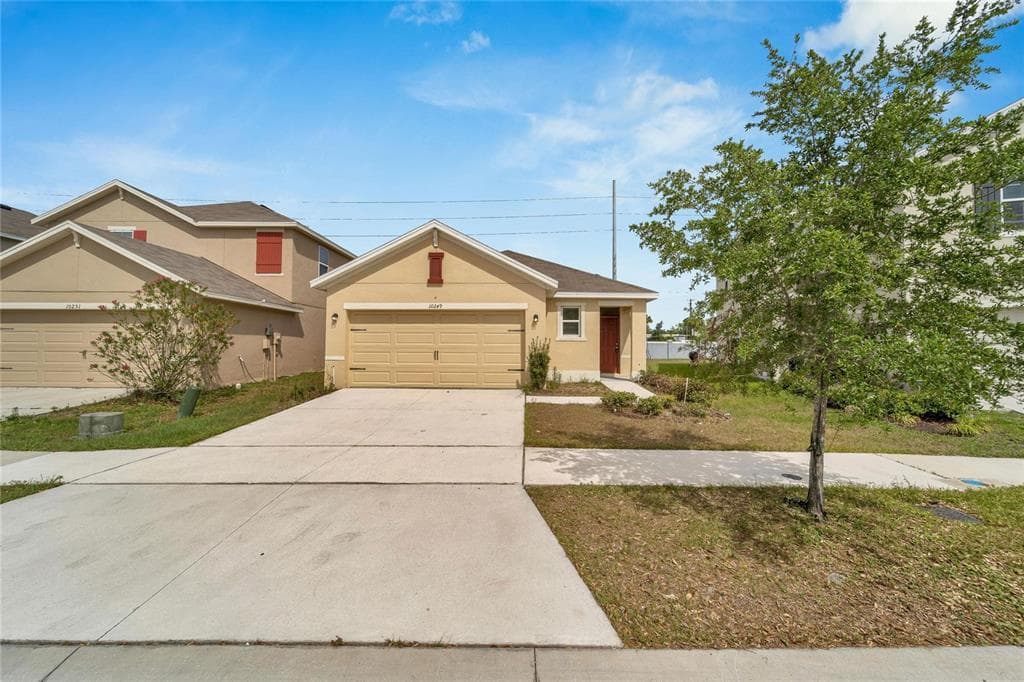 10249 GEESE TRAIL CIRCLE SUN CITY CENTER, FL 33573
