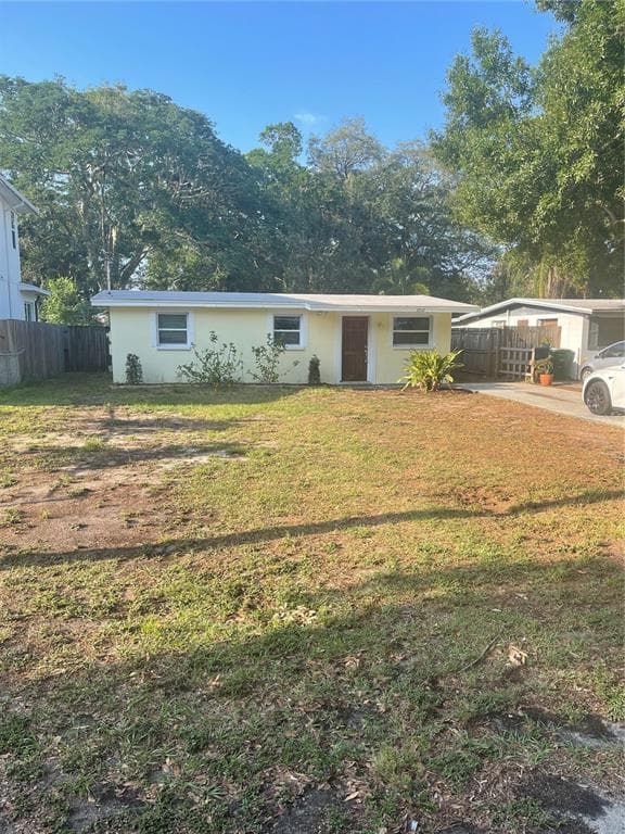 3312 W WISCONSIN AVENUE TAMPA, FL 33611