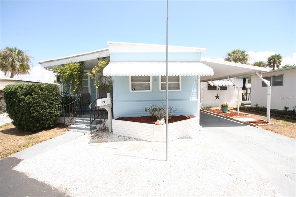 4851 W GANDY BOULEVARD UNIT 3L19 TAMPA, FL 33611