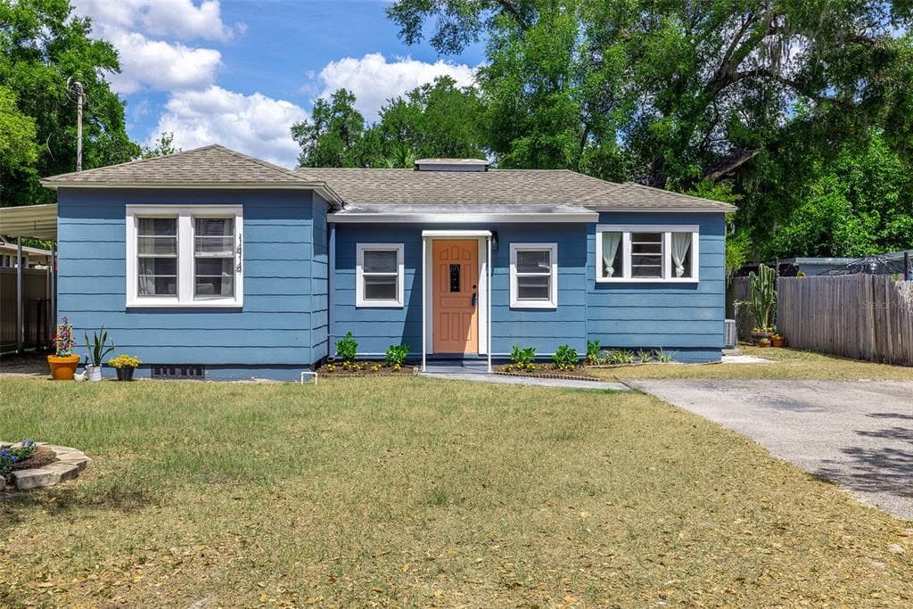 1414 E HANNA AVENUE TAMPA, FL 33604
