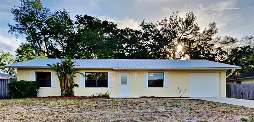 1807 SABAL PALM DRIVE EDGEWATER, FL 32132