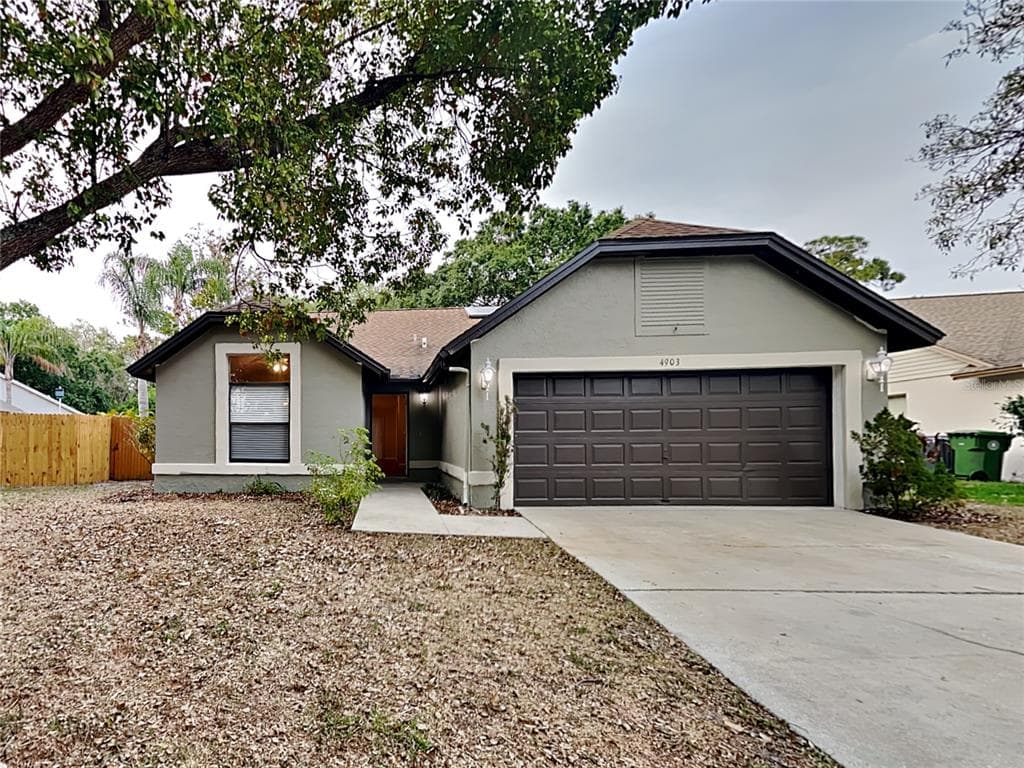 4903 6TH AVENUE E BRADENTON, FL 34208