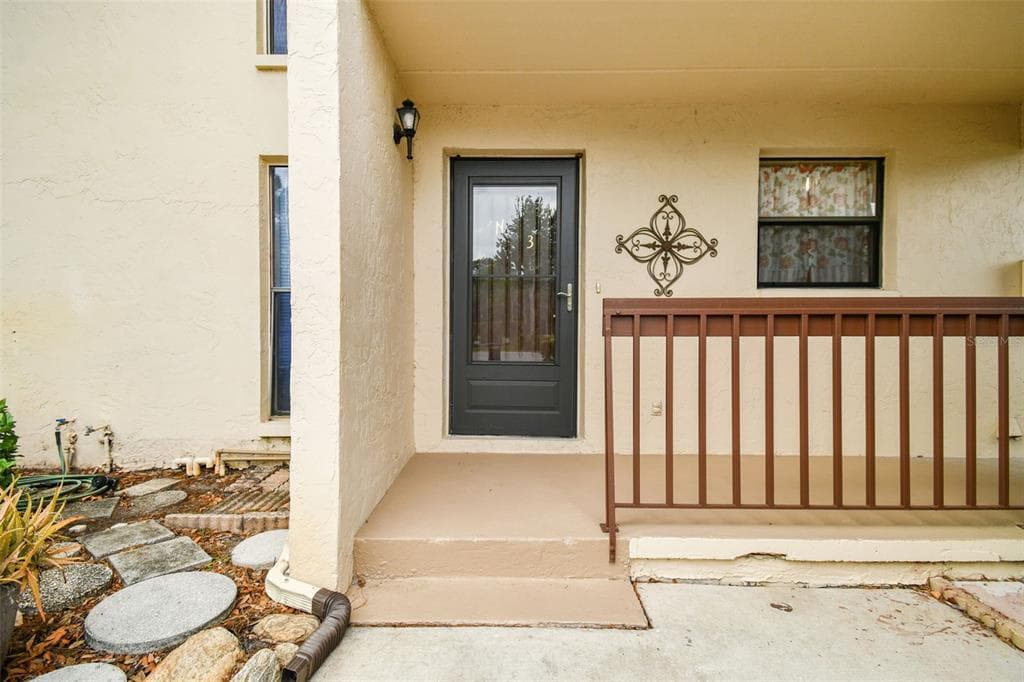 1200 TARPON WOODS BOULEVARD UNIT N3 PALM HARBOR, FL 34685