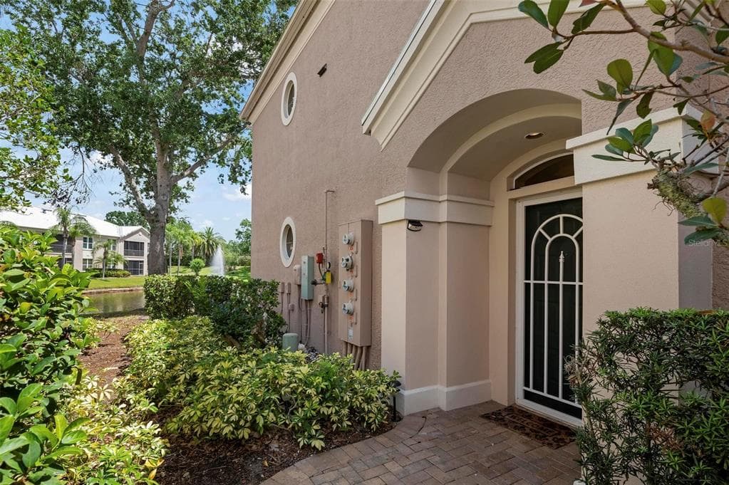 5225 PARISIENNE PLACE UNIT 101BD28 SARASOTA, FL 34238