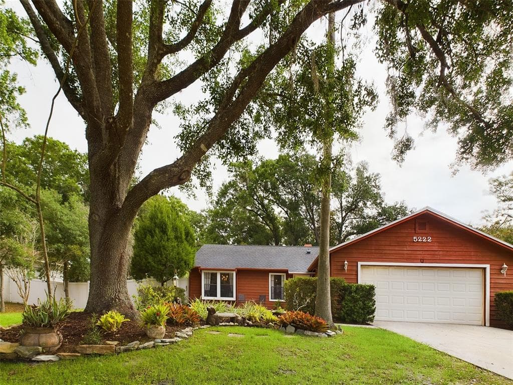 5222 EAGLE ISLAND DRIVE