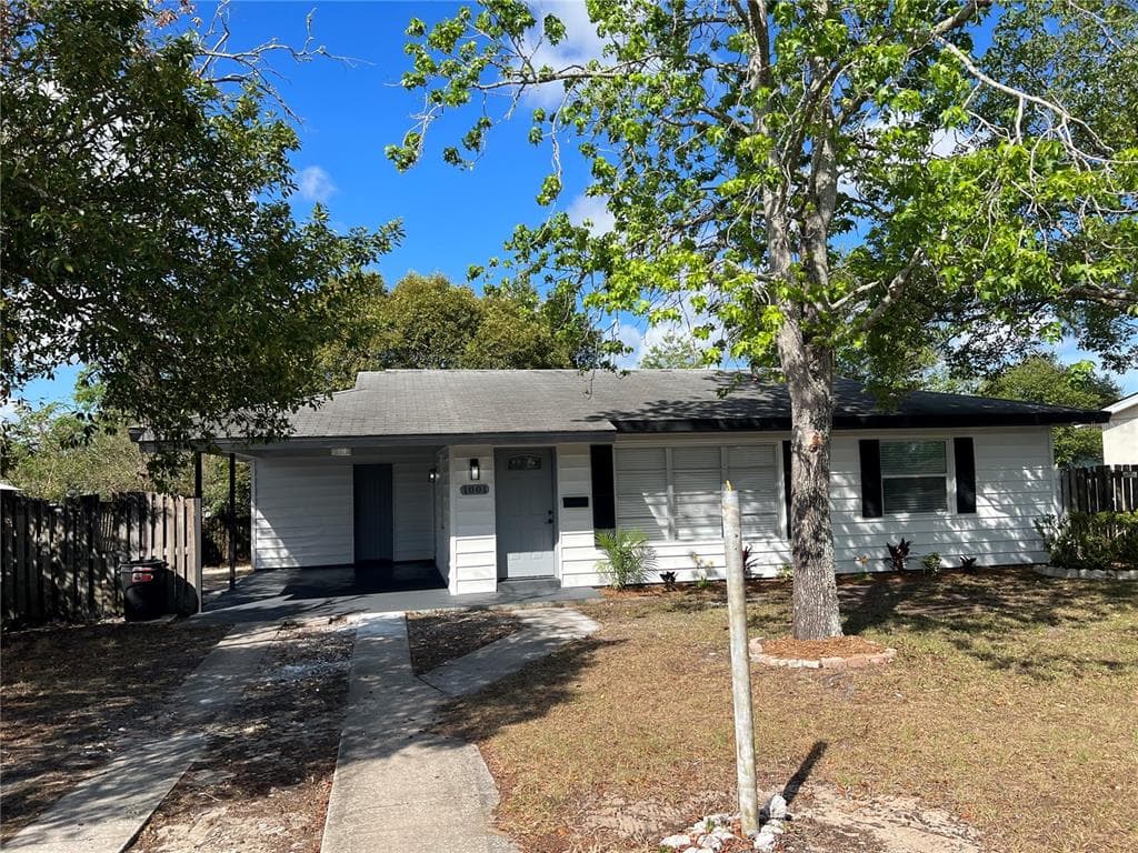 1001 COBBLESTONE DRIVE SPRING HILL, FL 34606