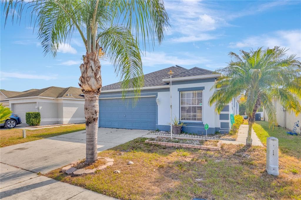 504 LINDSAY ANNE COURT