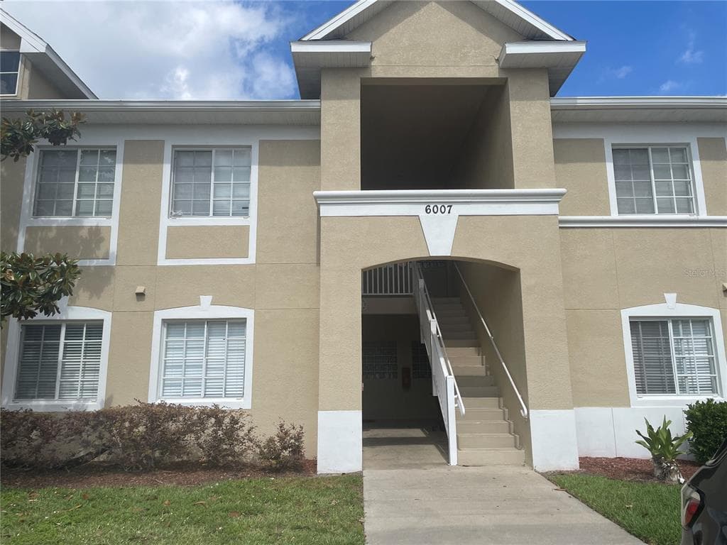 6007 SKYDALE WAY UNIT 201 RIVERVIEW, FL 33578