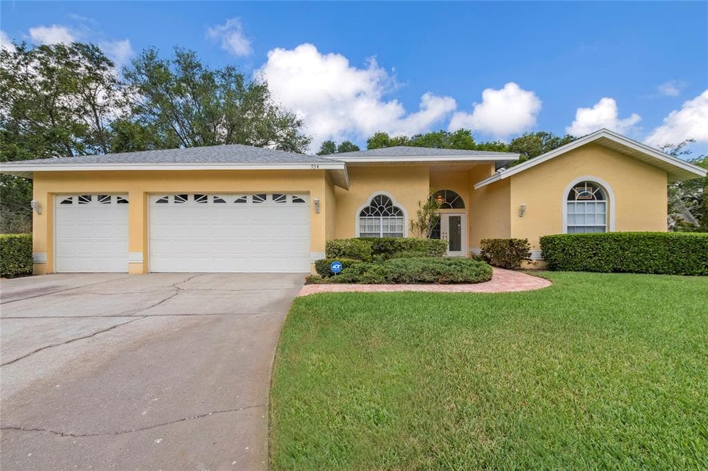 934 DARIEN COURT DUNEDIN, FL 34698