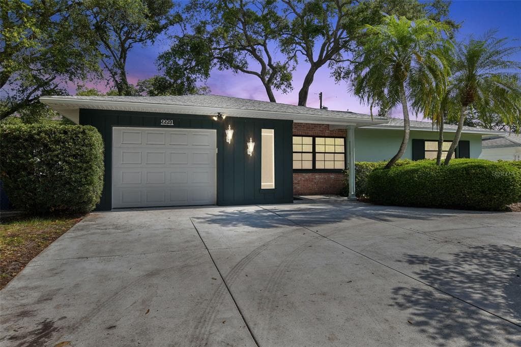 9991 56TH AVENUE N ST PETERSBURG, FL 33708
