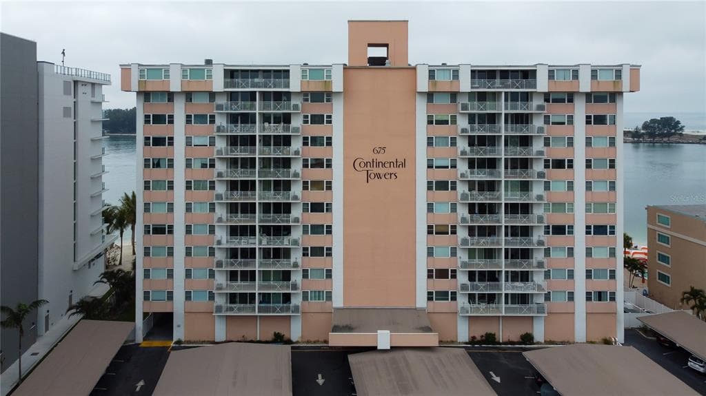 675 S GULFVIEW BLVD UNIT 505 CLEARWATER BEACH, FL 33767