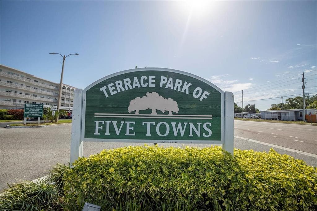 5530 80TH STREET N UNIT C105 ST PETERSBURG, FL 33709