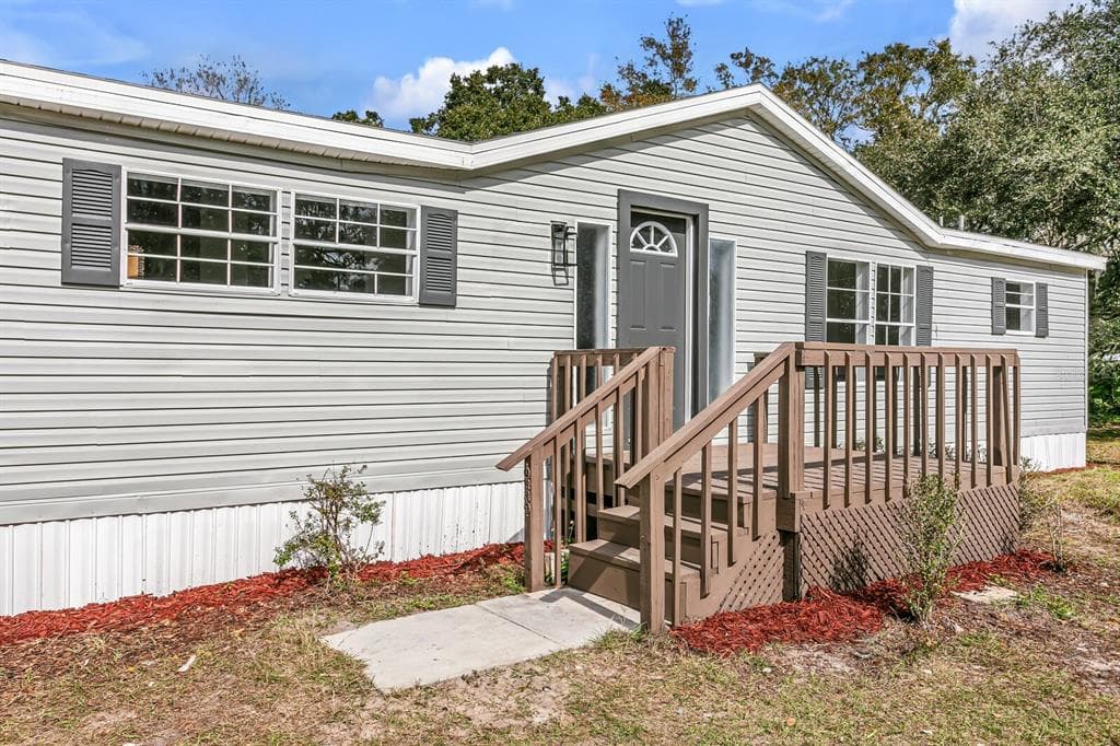 17726 DORMAN ROAD LITHIA, FL 33547