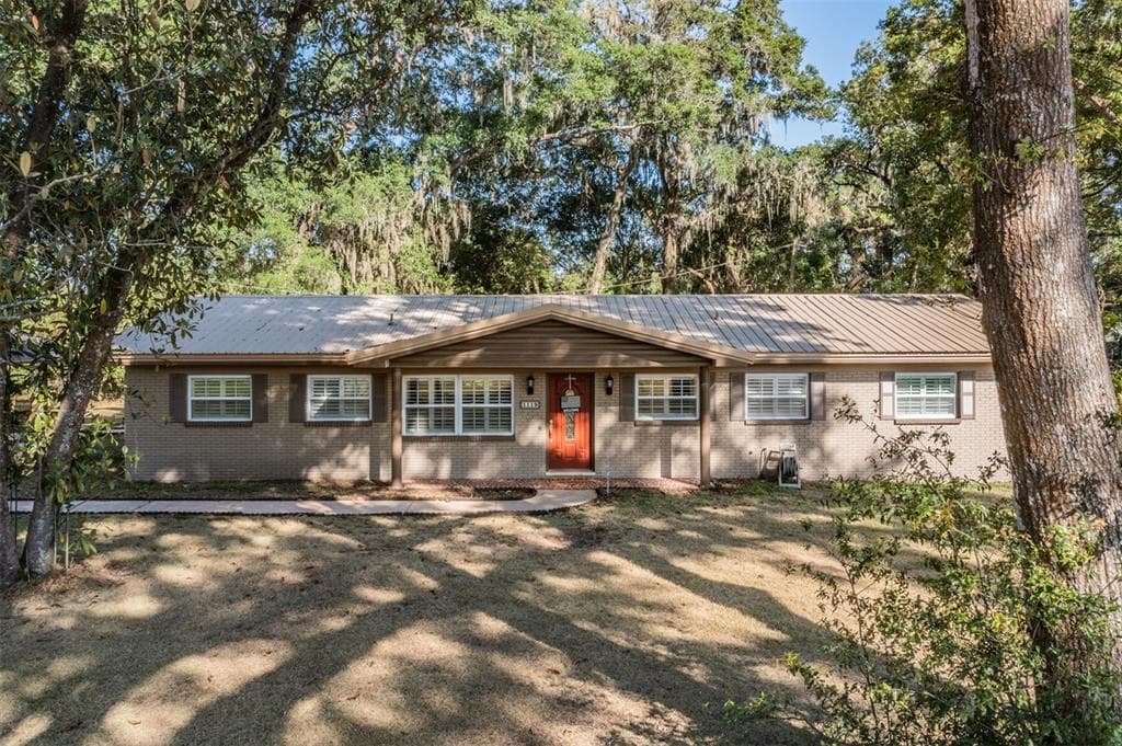 1119 PAM DRIVE