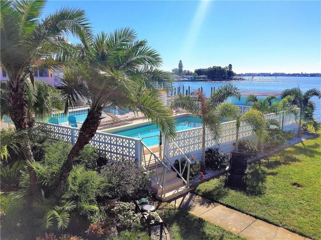 1834 SHORE DRIVE S UNIT 6 SOUTH PASADENA, FL 33707