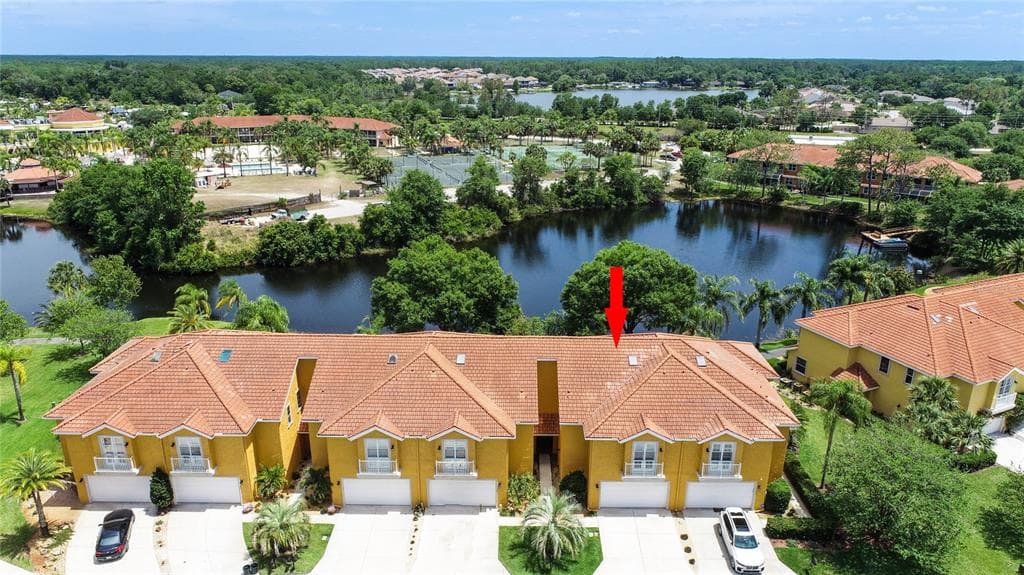 6804 SOMBRAS WAY LAND O LAKES, FL 34637