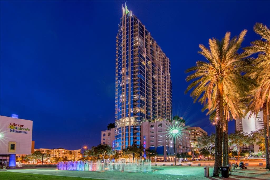 777 N ASHLEY DRIVE UNIT 2216 TAMPA, FL 33602