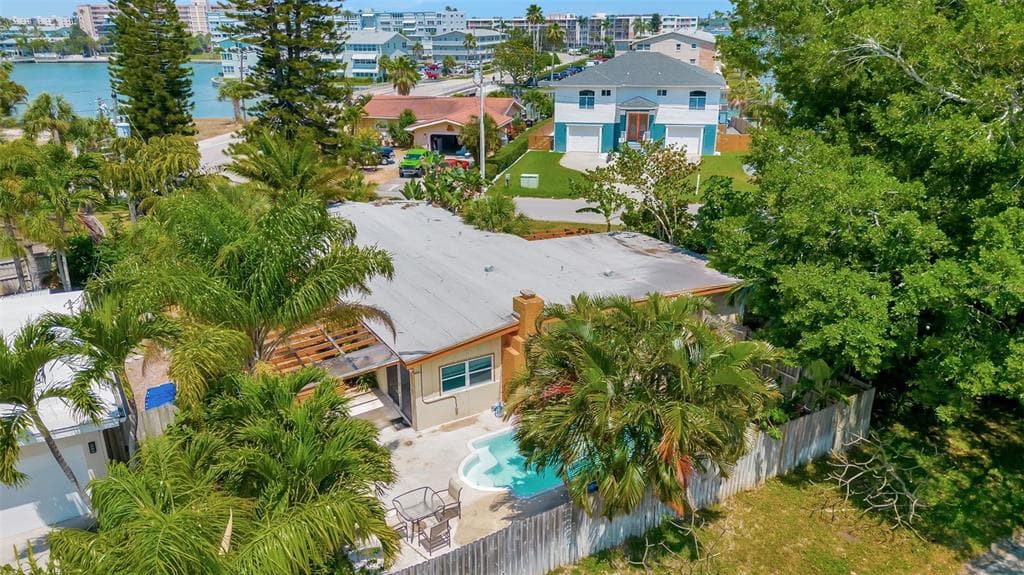 6903 S SHORE DRIVE S SOUTH PASADENA, FL 33707