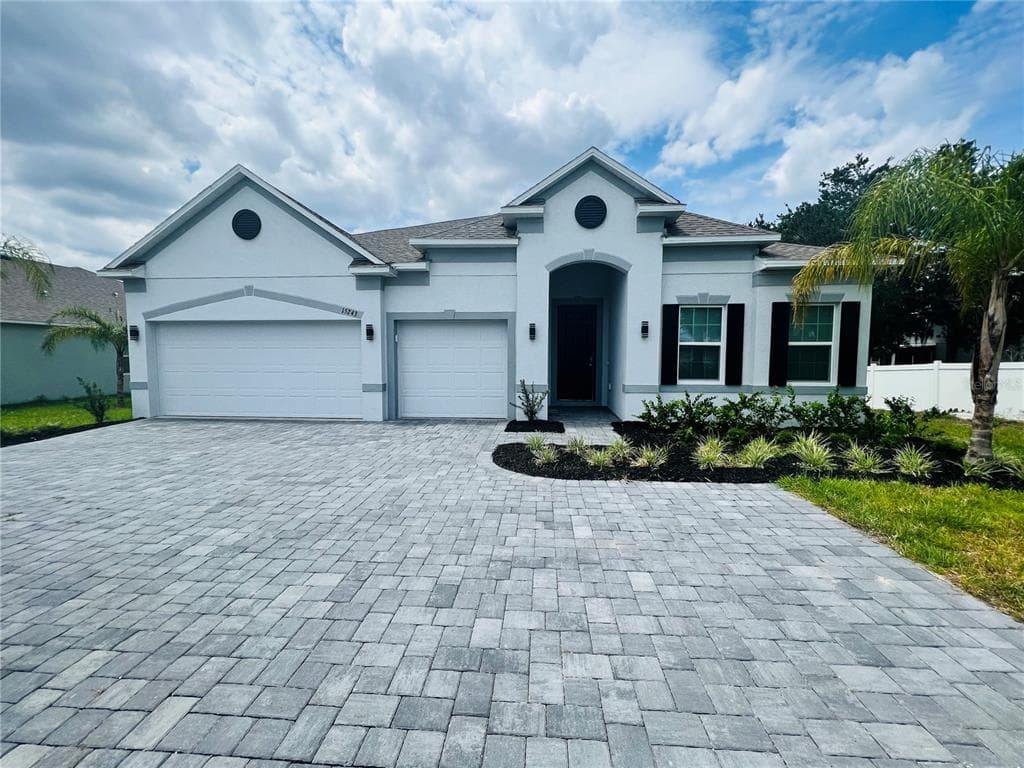 15243 SILVER EAGLE ROAD GROVELAND, FL 34736