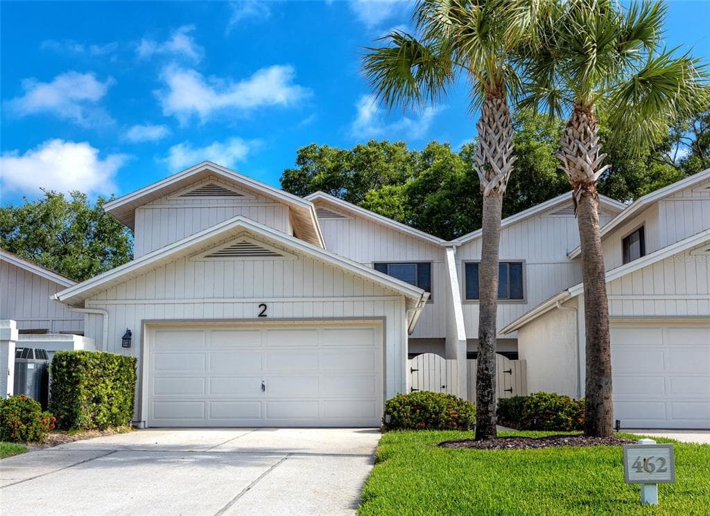 462 LAKEVIEW DRIVE UNIT 2 PALM HARBOR, FL 34683