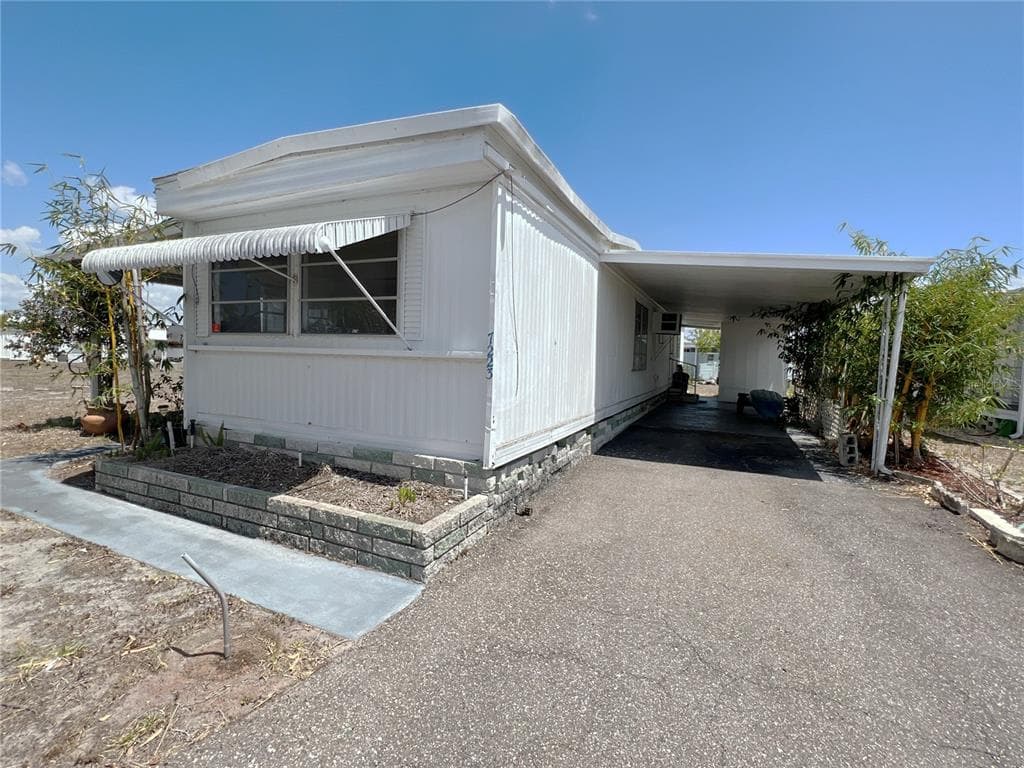 7223 MOUNT ESSEX DRIVE NE UNIT 513 ST PETERSBURG, FL 33702