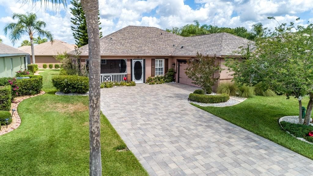 1228 CALOOSA CREEK COURT SUN CITY CENTER, FL 33573