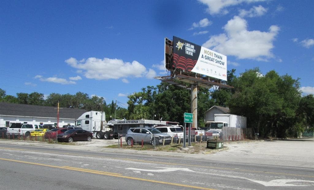 1112 E MAIN STREET LAKELAND, FL 33801