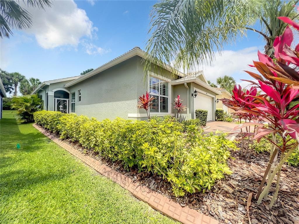 15914 COBBLE MILL DRIVE WIMAUMA, FL 33598