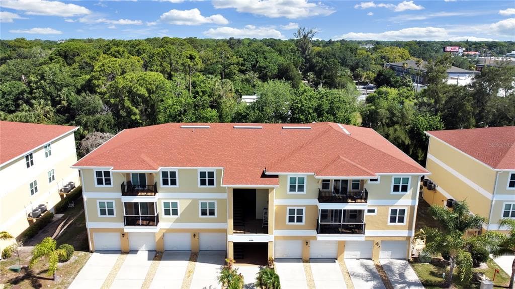 5089 ROYAL PALMS WAY UNIT 301 NEW PORT RICHEY, FL 34652