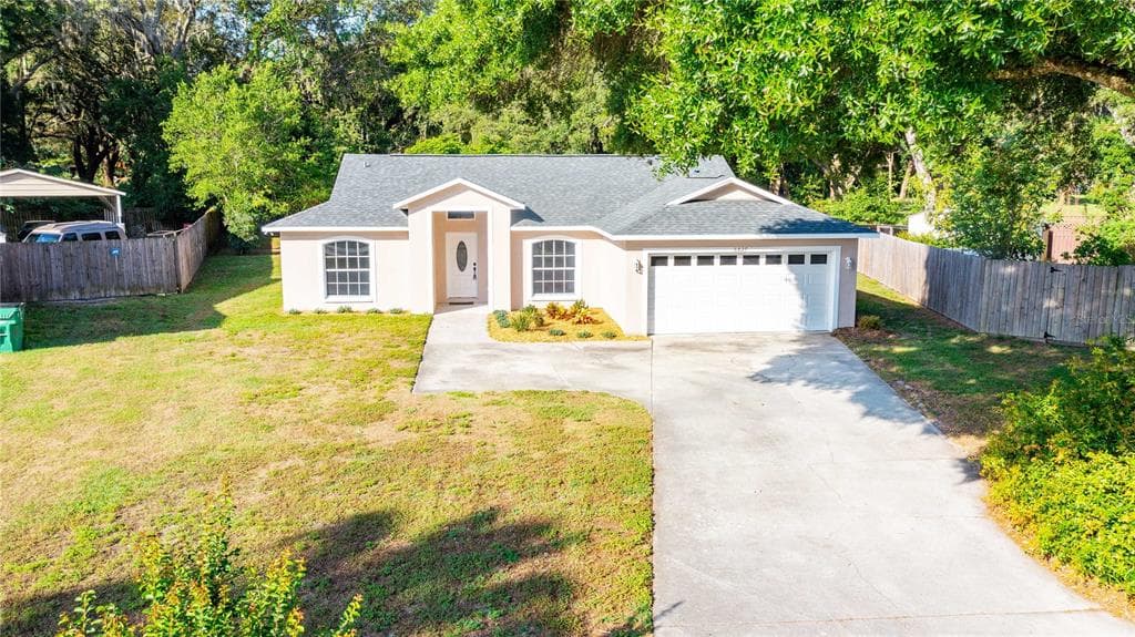 6827 OAKCREST WAY ZEPHYRHILLS, FL 33542