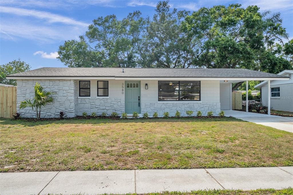 3580 LALANI BOULEVARD SARASOTA, FL 34232