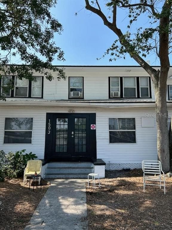 1503 9TH AVENUE W UNIT 6 BRADENTON, FL 34205