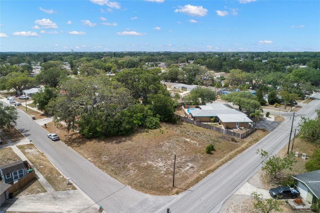 FRONT DRIVE HOLIDAY, FL 34691