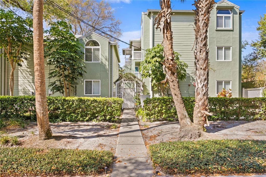 607 S ALBANY AVENUE UNIT 1 TAMPA, FL 33606