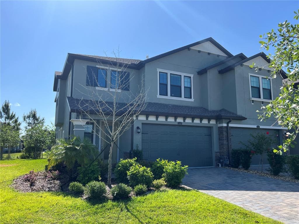 4720 LAGONA LANE WESLEY CHAPEL, FL 33543
