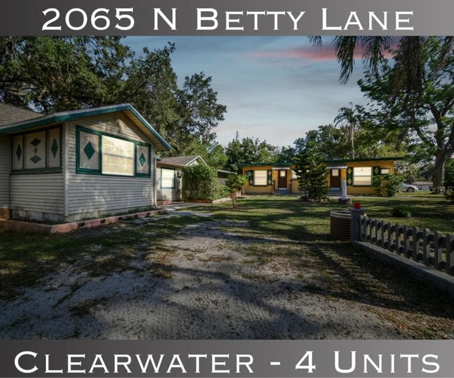2065 N BETTY LANE CLEARWATER, FL 33755