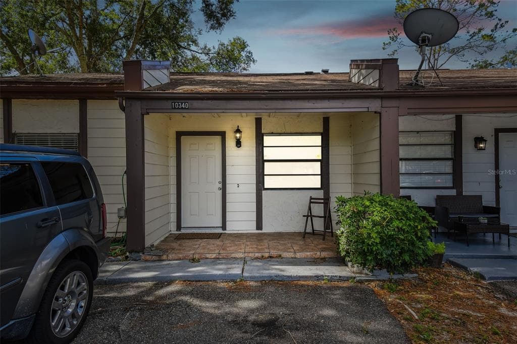 10340 COUNCILS WAY TEMPLE TERRACE, FL 33617