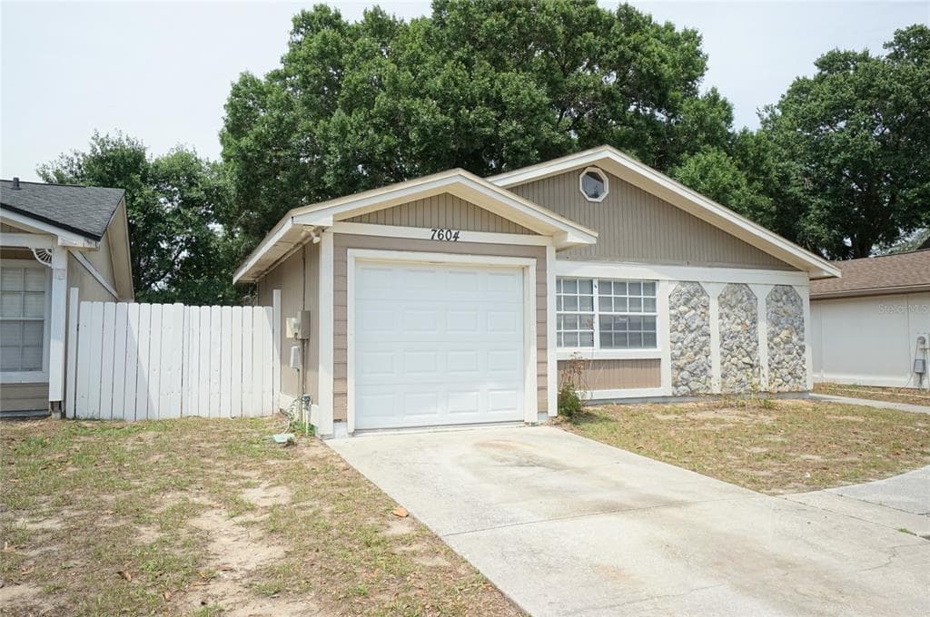 7604 WILLOW PARK DRIVE TEMPLE TERRACE, FL 33637