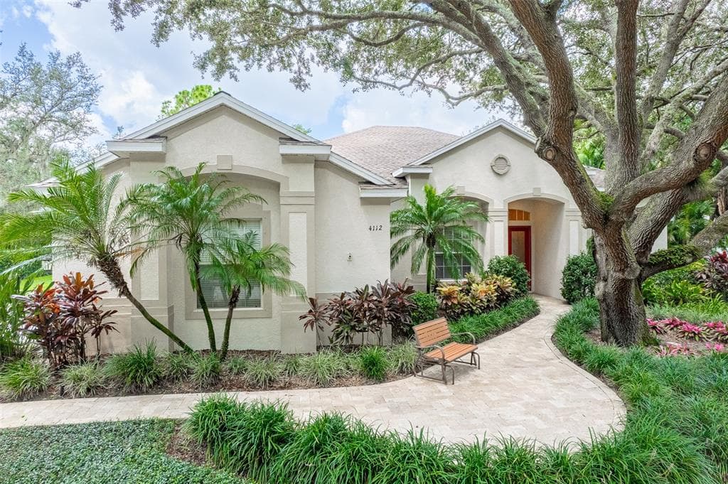 4112 WALDEN VIEW DRIVE BRANDON, FL 33511