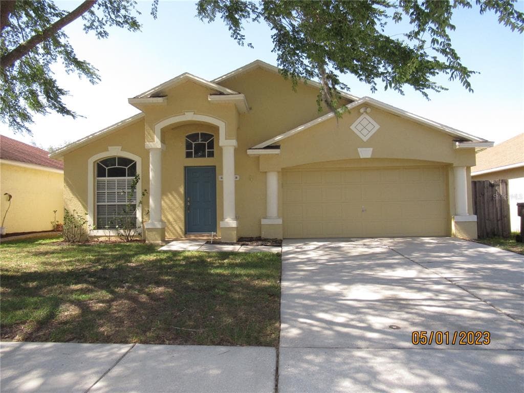226 CHARDONNAY PLACE VALRICO, FL 33594