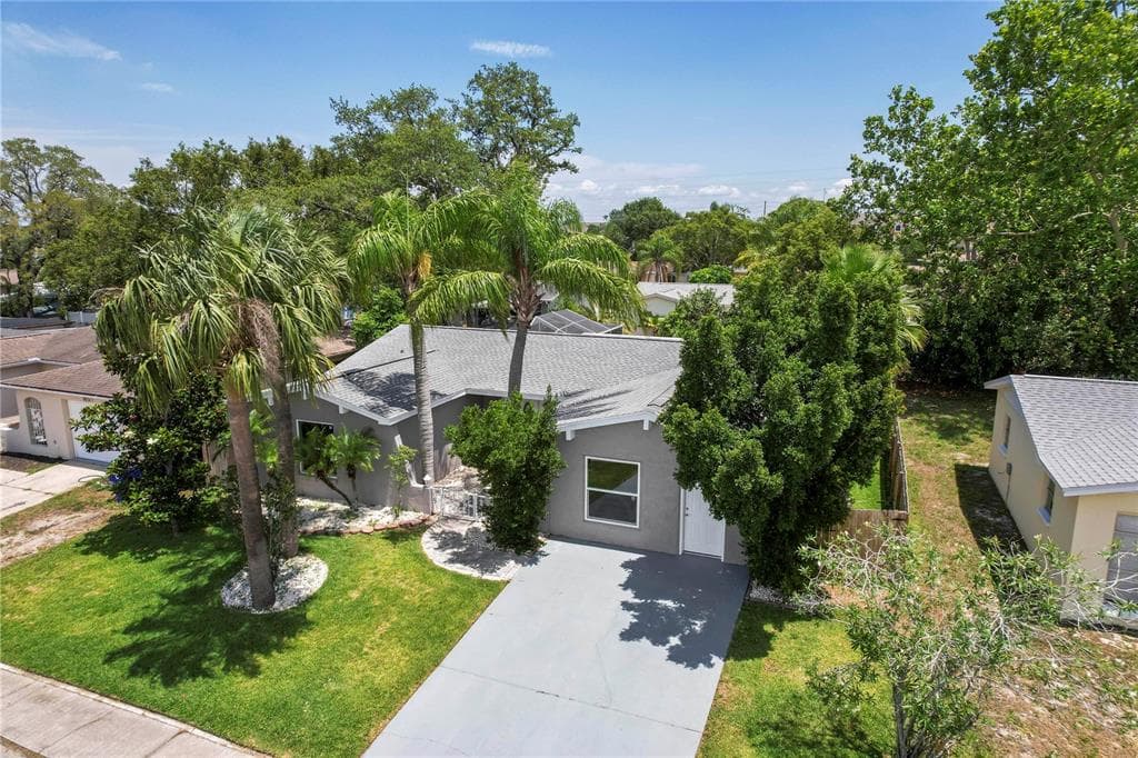 9028 RICHWOOD LANE PORT RICHEY, FL 34668